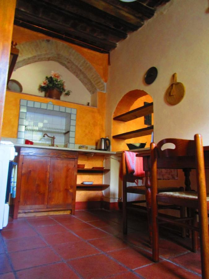 Il Mandorlo Di Monteriggioni Appartement Buitenkant foto